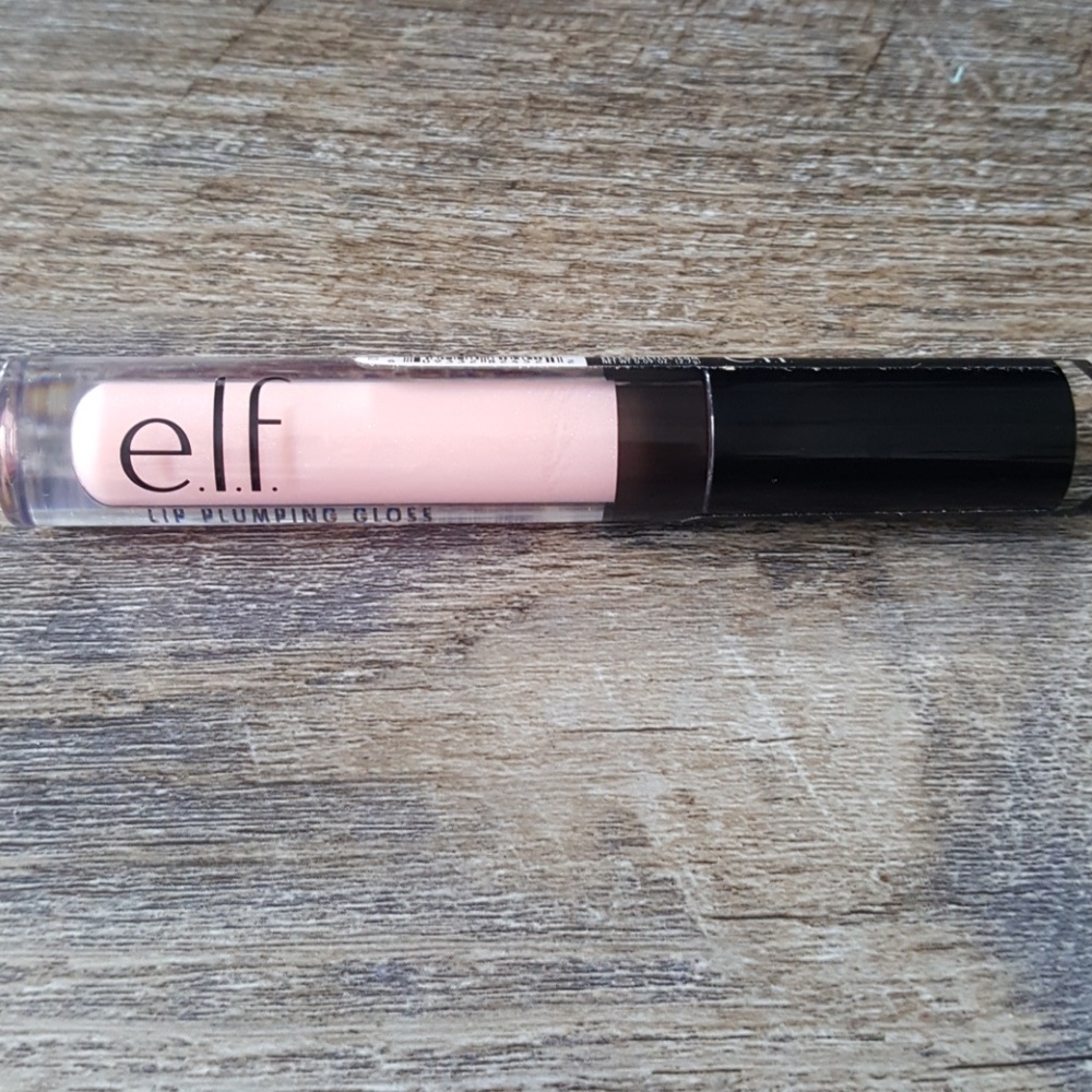 Elf lip plumping gloss